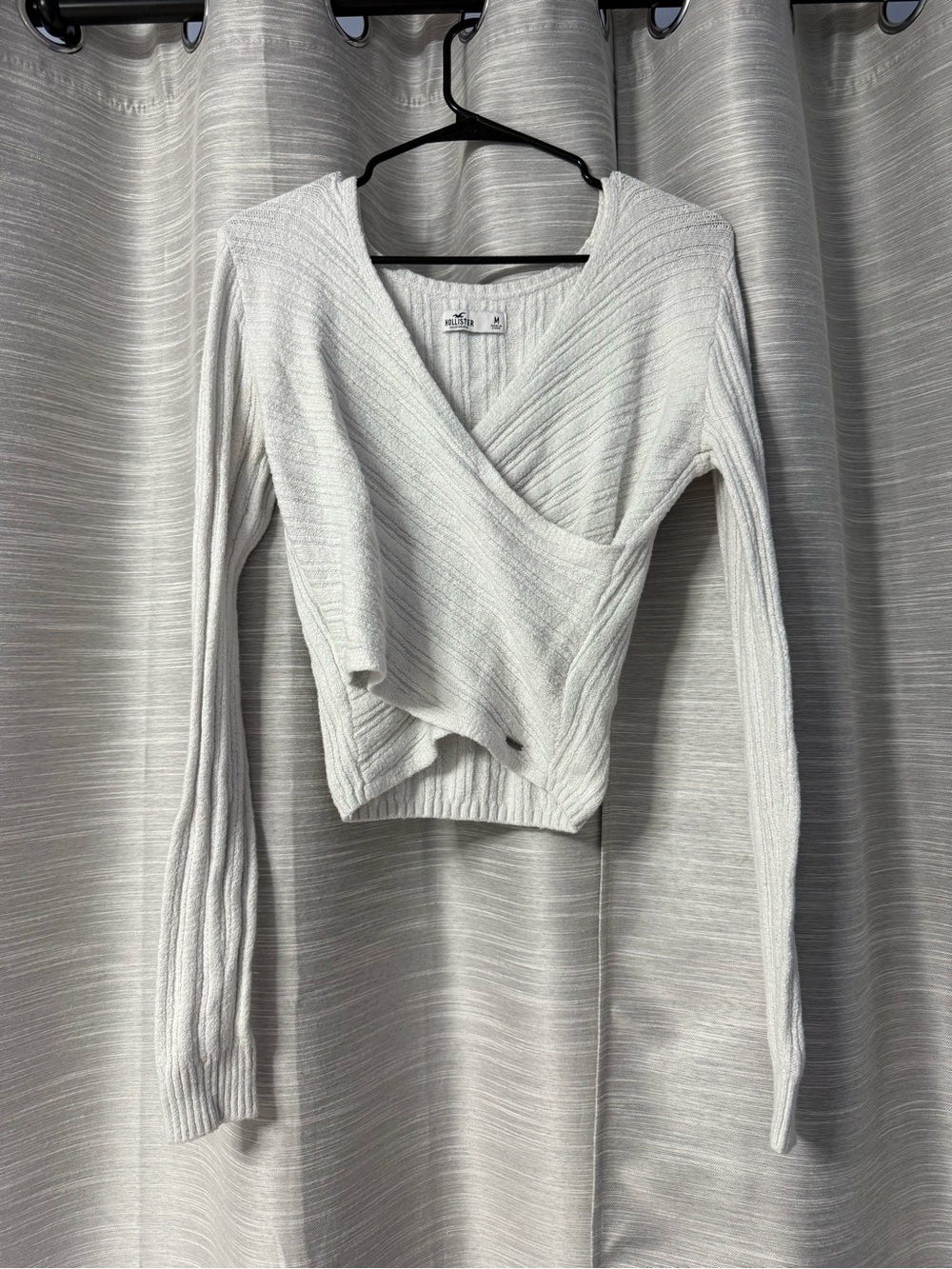 Hollister White Ribbed Wrap Crop Sweater